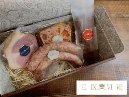 ③　【ニクロハ】　自慢のシャルキュトリーセット　※